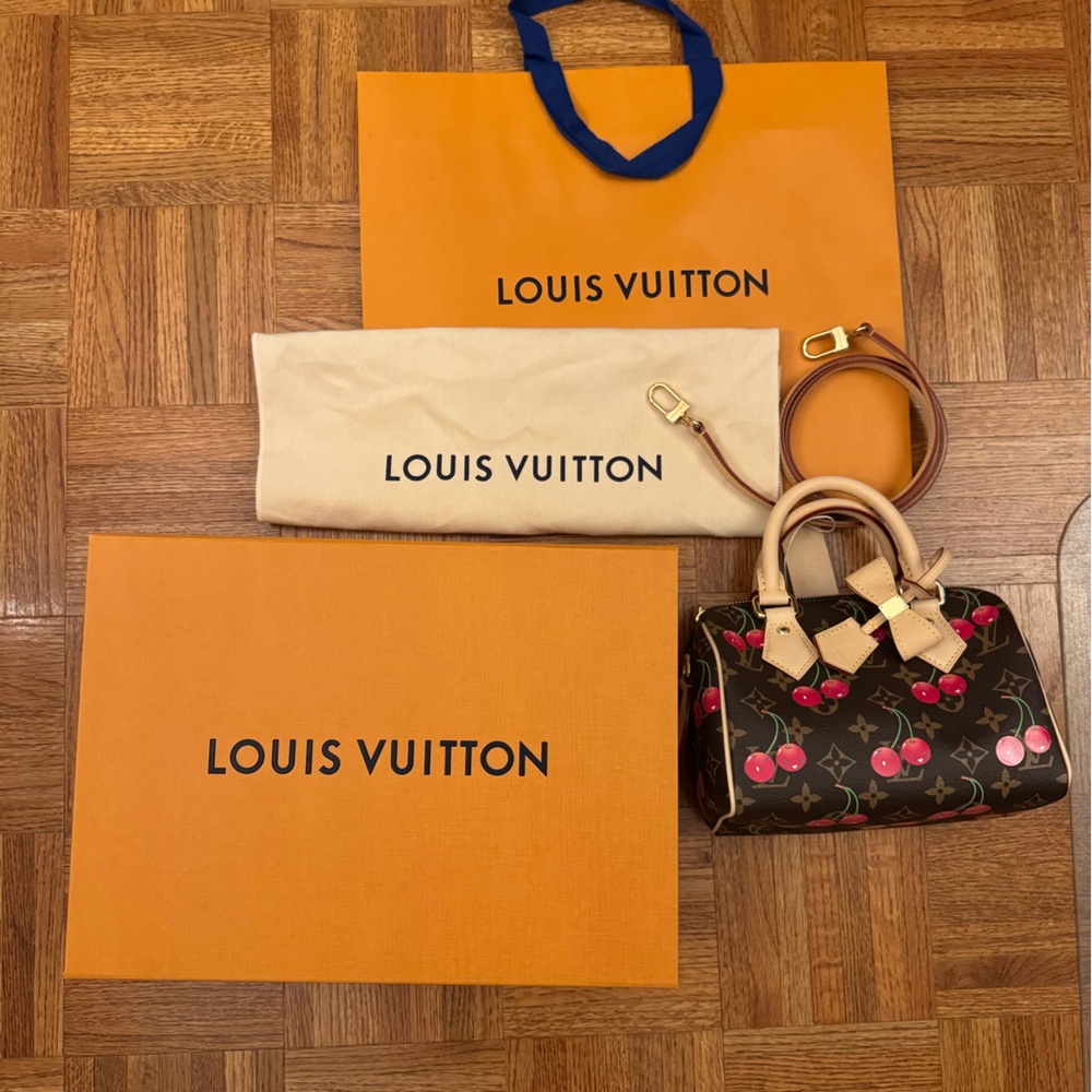 SOLDDDDD Louis Vuitton x Murakami Cherry Speedy 20 - Picture 3 of 10